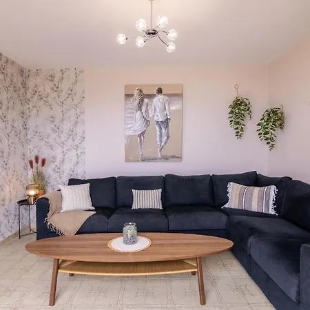 Tamara Ocean Bliss Apartment