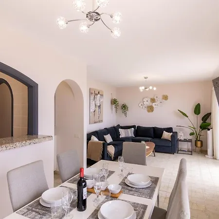 Tamara Ocean Bliss Apartment *
